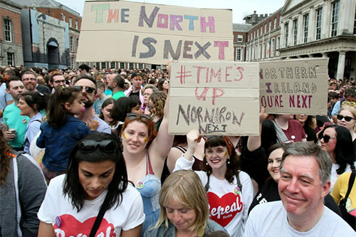 Irlanda dice “sí” al aborto con más de 60% de los votos